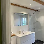 Adventurous Backhouse Centrally Located In Апартаменты