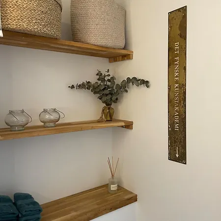 Adventurous Backhouse Centrally Located In 아파트 오덴세